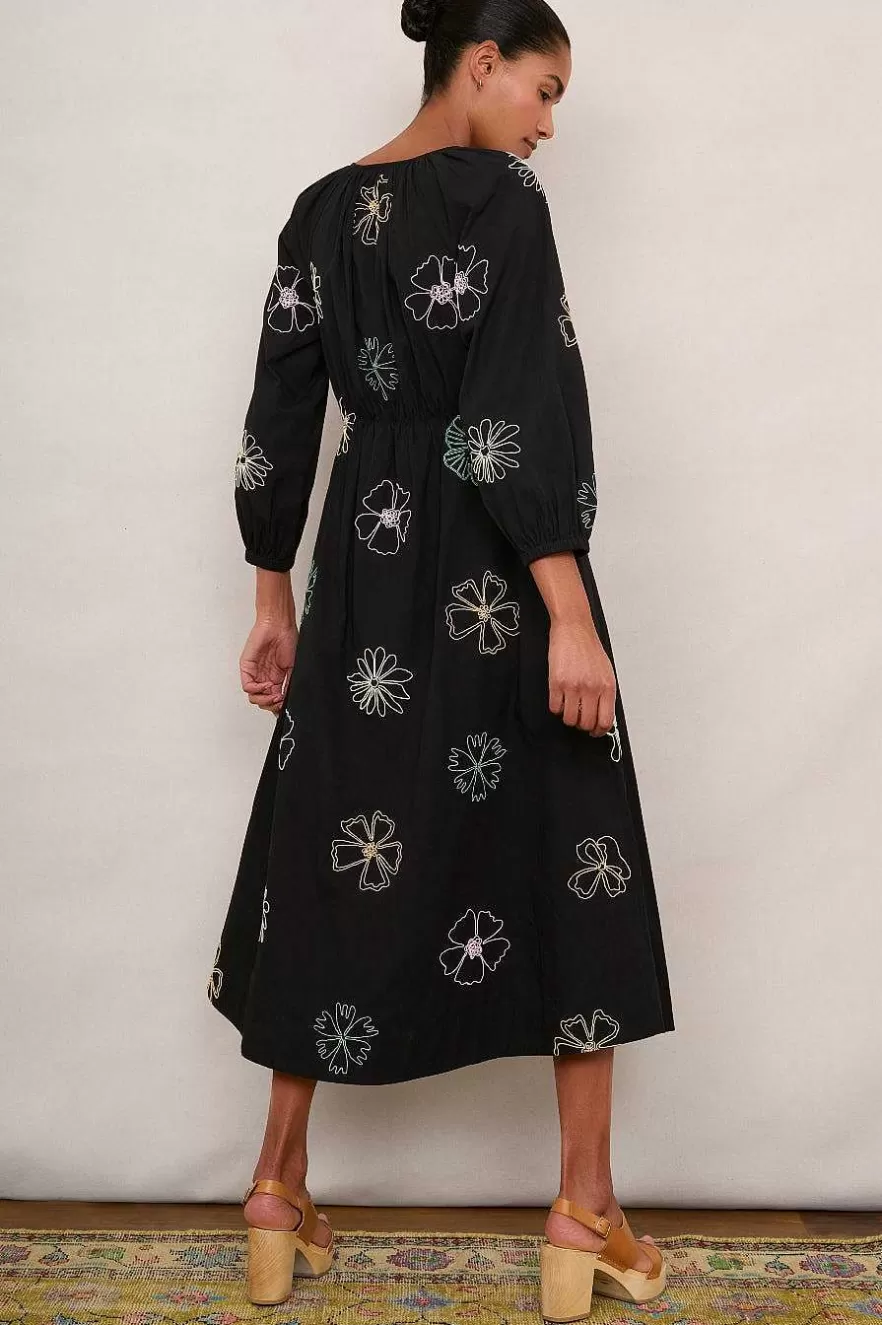 WYSE London Dresses & Jumpsuits-Amber Embroidered Dress - Black